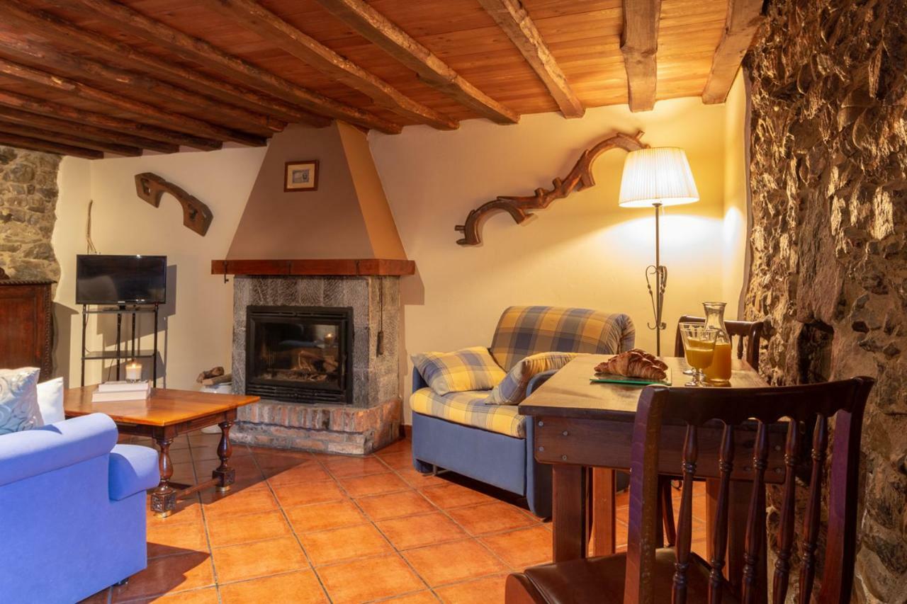 Casa Delfina Pension Pravia Buitenkant foto